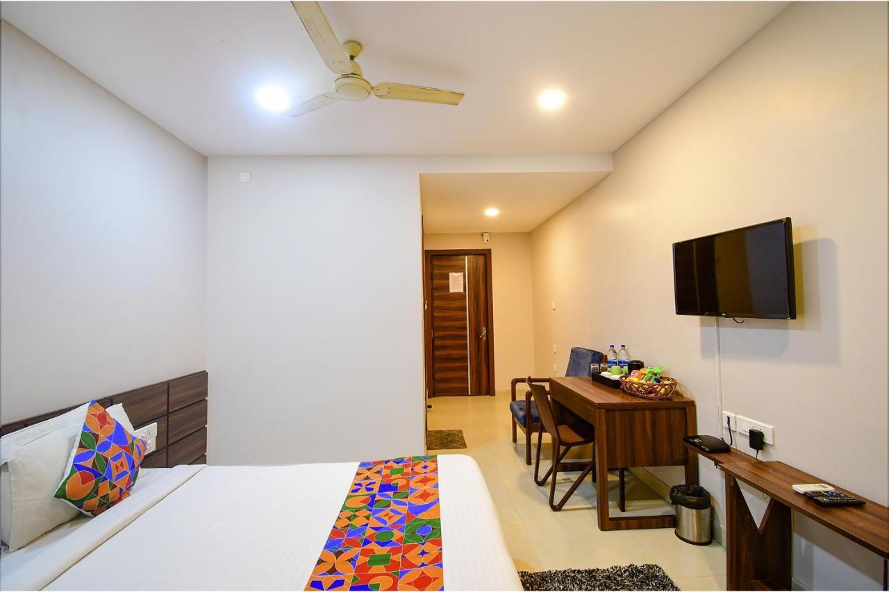 Fabhotel Royal Crystal Bhubaneswar Exterior foto